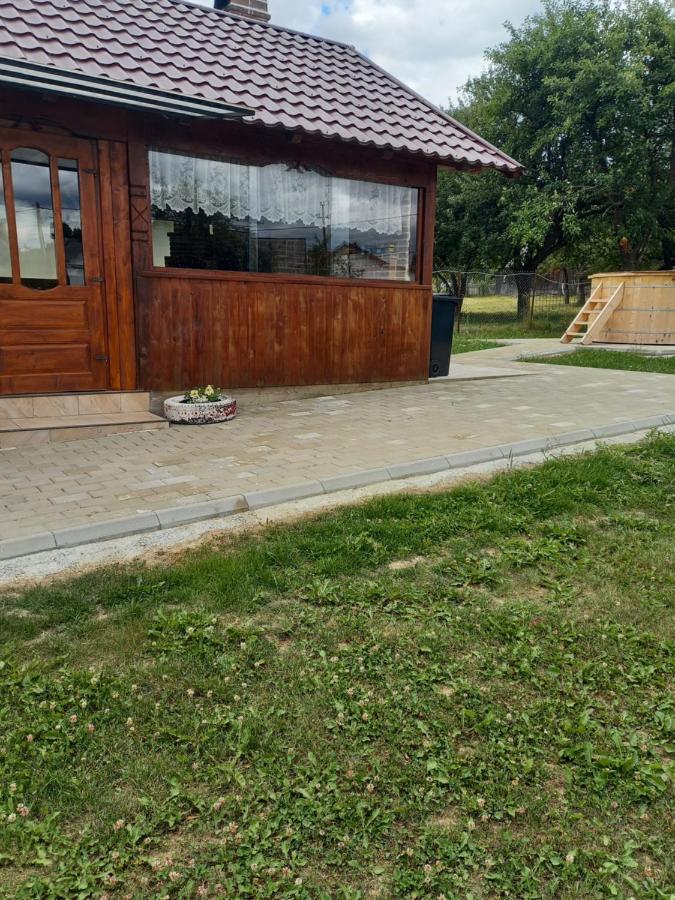Villa Casa Paty à Mînăstirea Humorului Extérieur photo