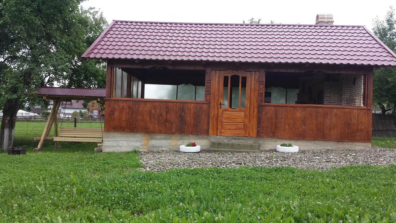 Villa Casa Paty à Mînăstirea Humorului Extérieur photo