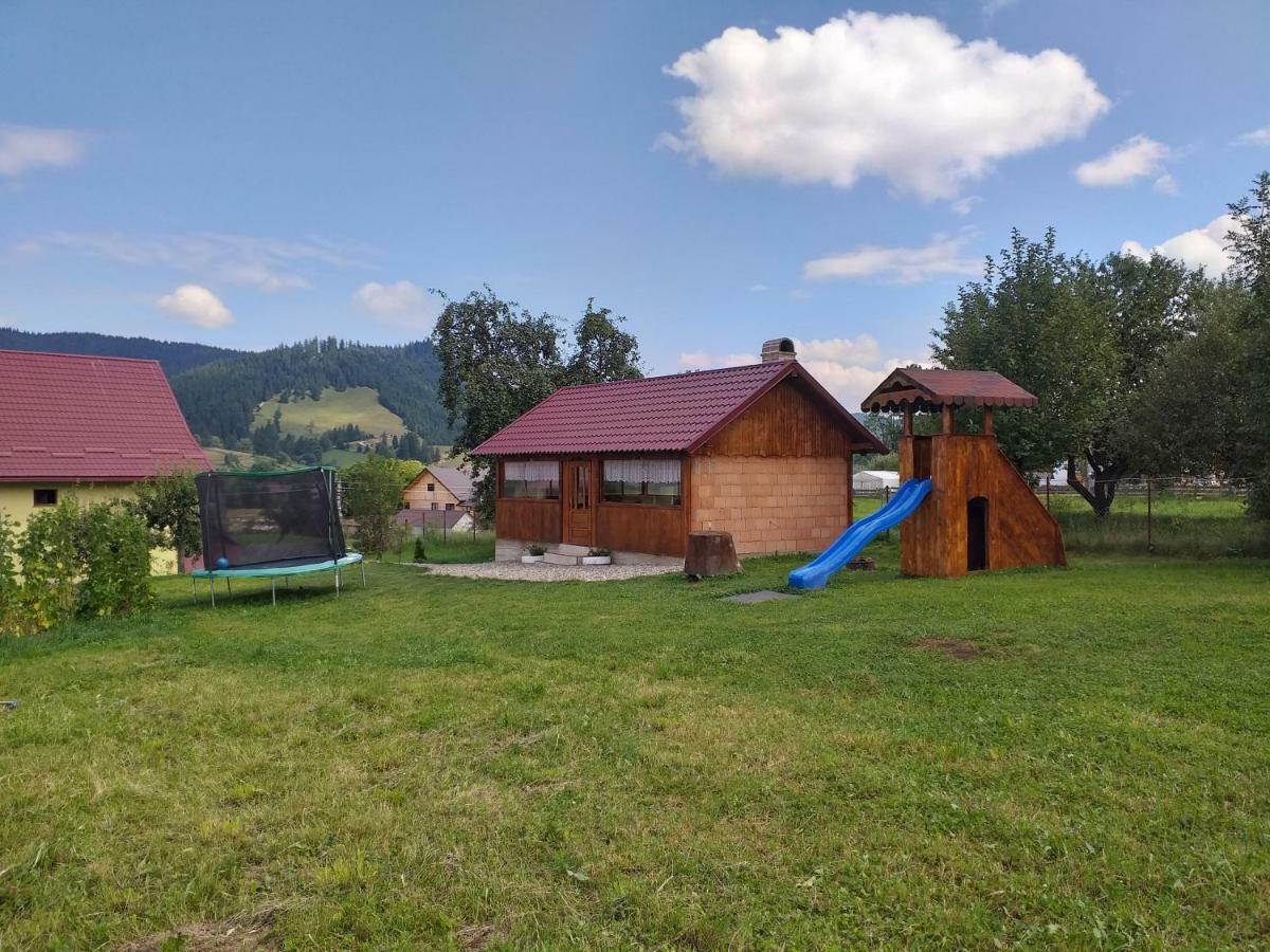 Villa Casa Paty à Mînăstirea Humorului Extérieur photo